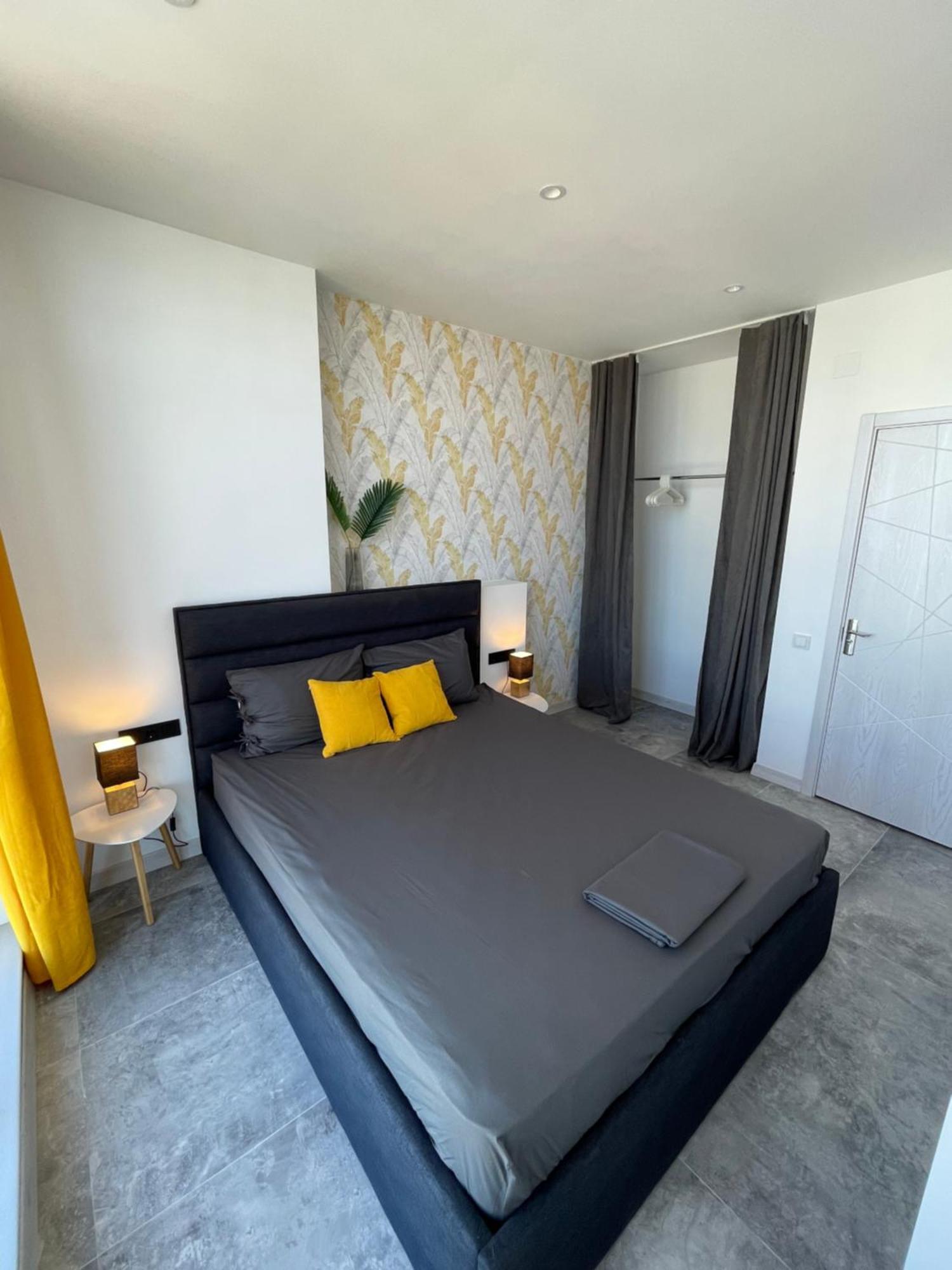Green House Batumi Apartment Екстериор снимка
