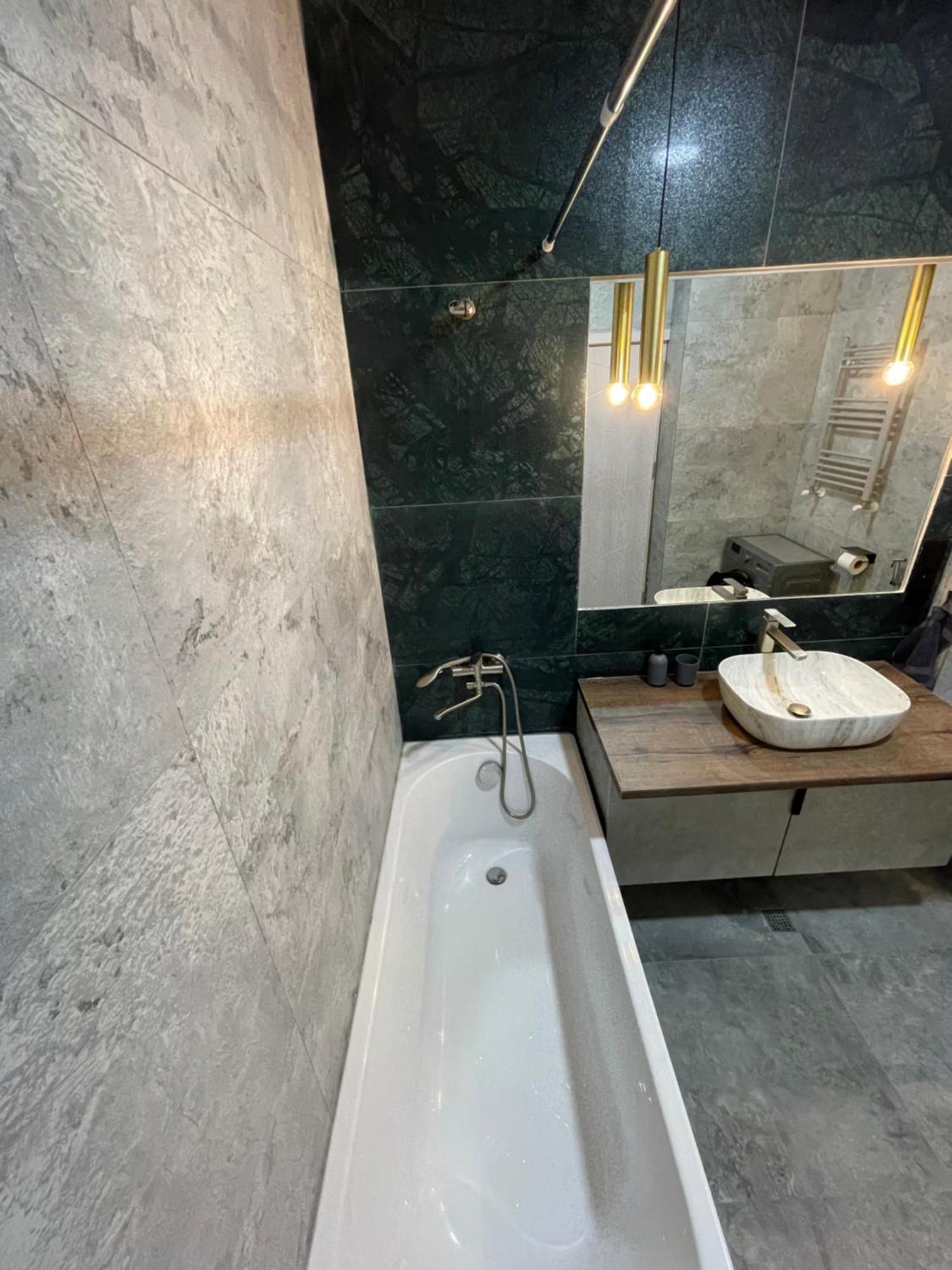 Green House Batumi Apartment Екстериор снимка