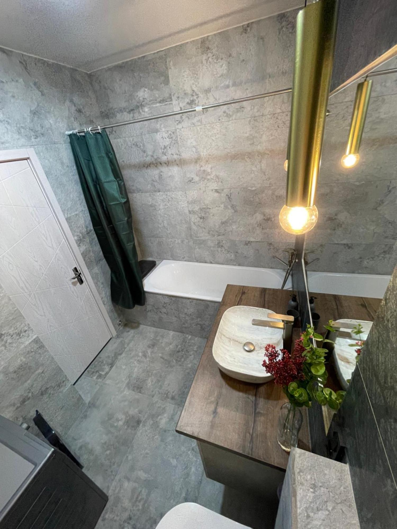 Green House Batumi Apartment Екстериор снимка